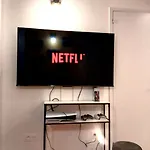 La Parenthese Imperiale Gare A 300 M Balneo Sauna 公寓