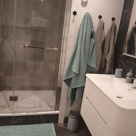 Apartmán La Parenthese Imperiale Gare A 300 M Balneo Sauna