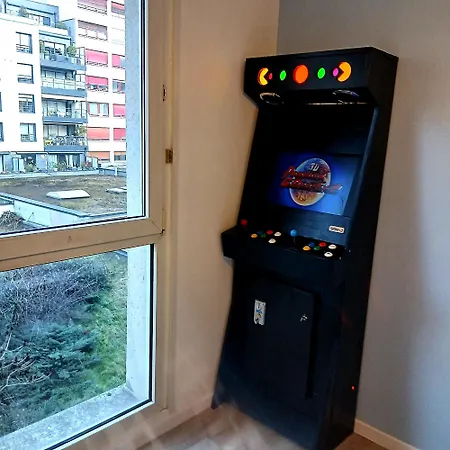 Balneo Sauna Gare 300 M Garage 2 Chambres 아파트