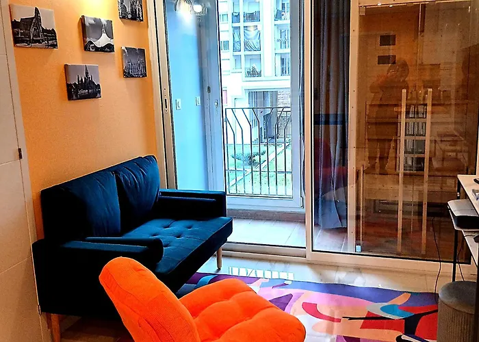 La Parenthèse Impériale Gare à 300 M Balnéo Sauna