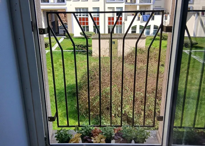 La Parenthèse Impériale Gare à 300 M Balnéo Sauna Apartamento *